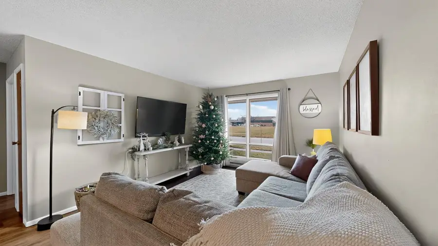 404 S 6th Street, Lake City, MN 55041 - Image #3