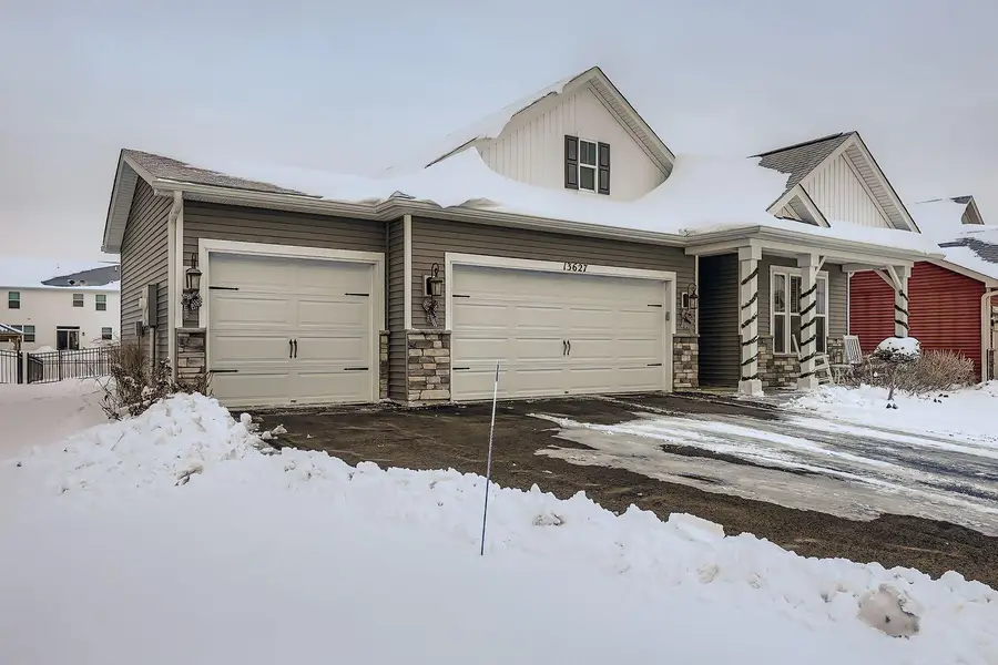 13627 Applewood Trail, Rosemount, MN 55068 - Image #2