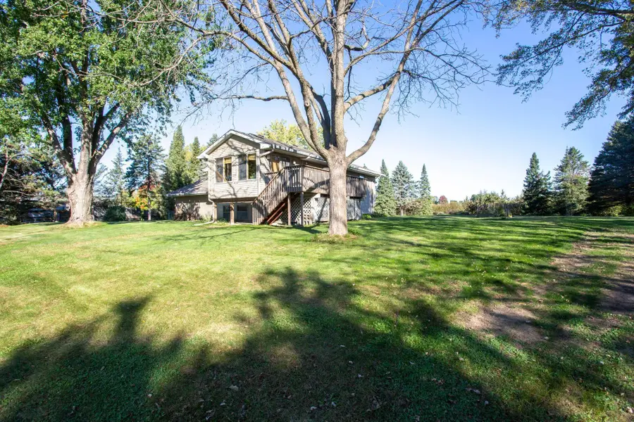 329 Glenmont Road, River Falls, WI 54022 - Image #3