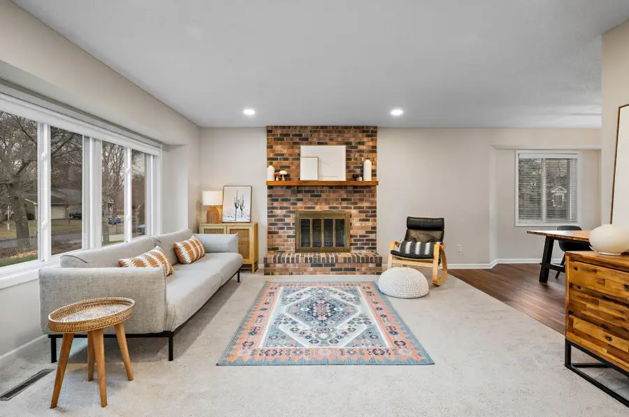 815 Ludwig Avenue N, Champlin, MN 55316 - Image #3