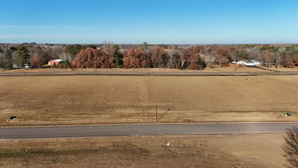 39188 Everton Avenue, North Branch, MN 55056 - Image #1