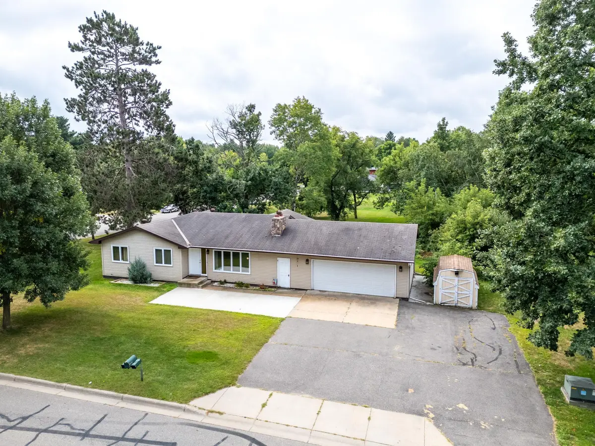 520 Ridgewood Road, Grand Rapids, MN 55744 - Image #1