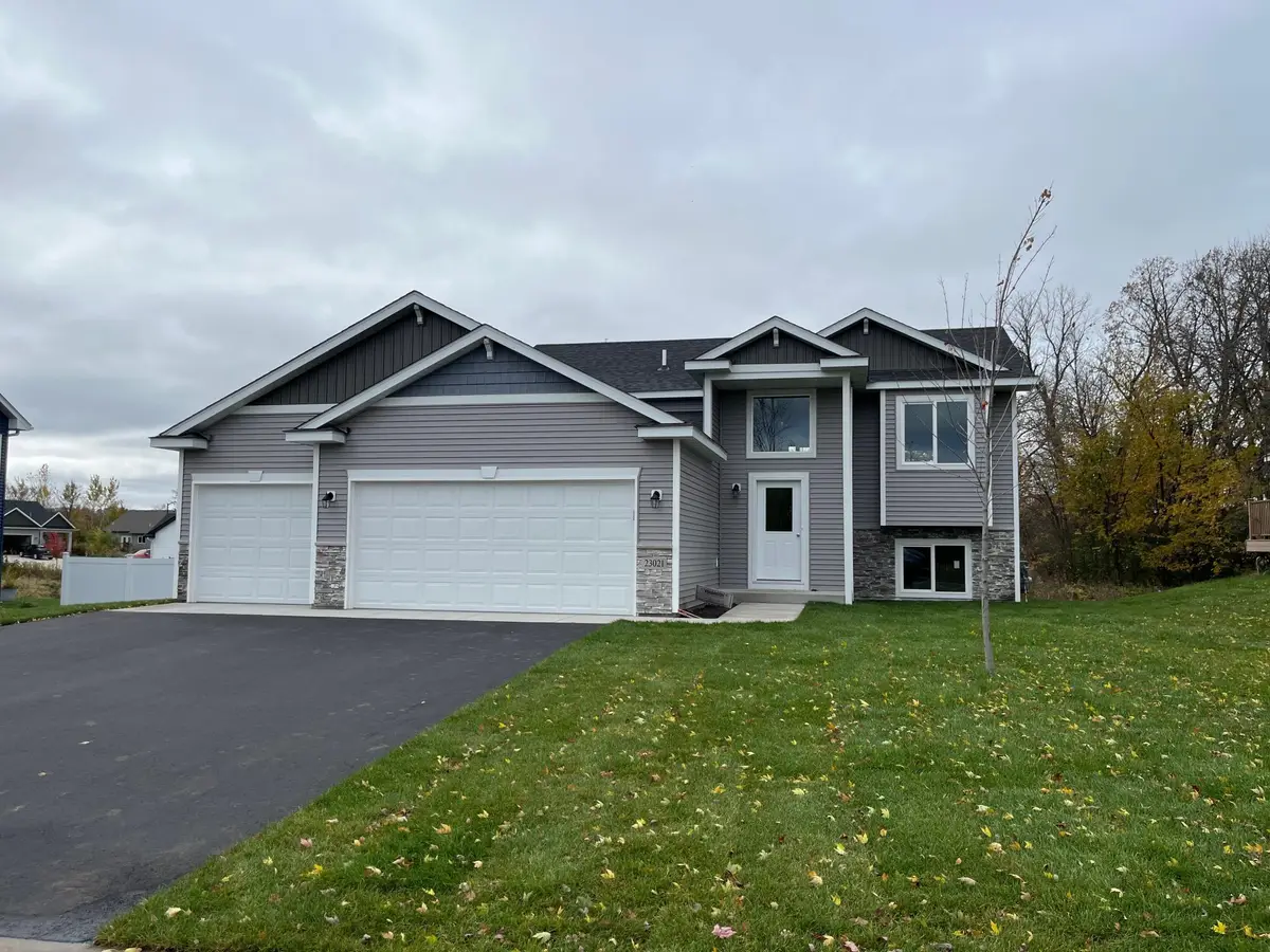 22836 Silver Avenue, Saint Augusta, MN 56301 - Image #1