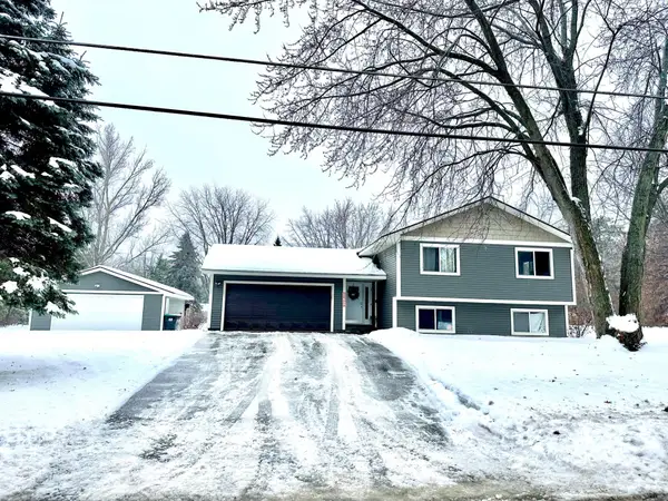 762 Oak Lane, Circle Pines, MN 55014