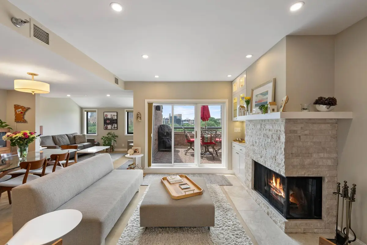 110 1st Avenue Ne #F412, Minneapolis, MN 55413 - #1