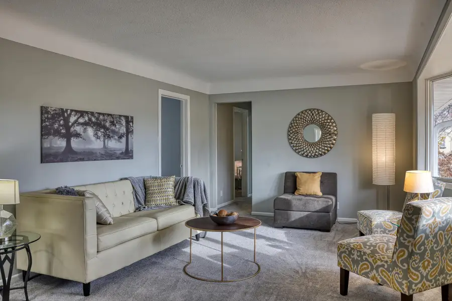 4801 Louisiana Avenue N, Crystal, MN 55428 - Image #2