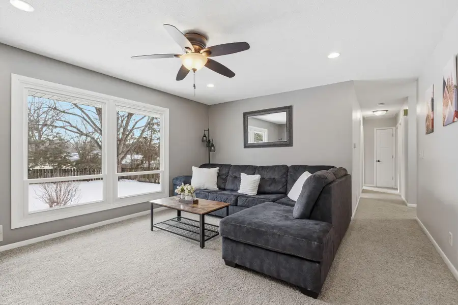 8605 Ivywood Avenue S, Cottage Grove, MN 55016 - #3