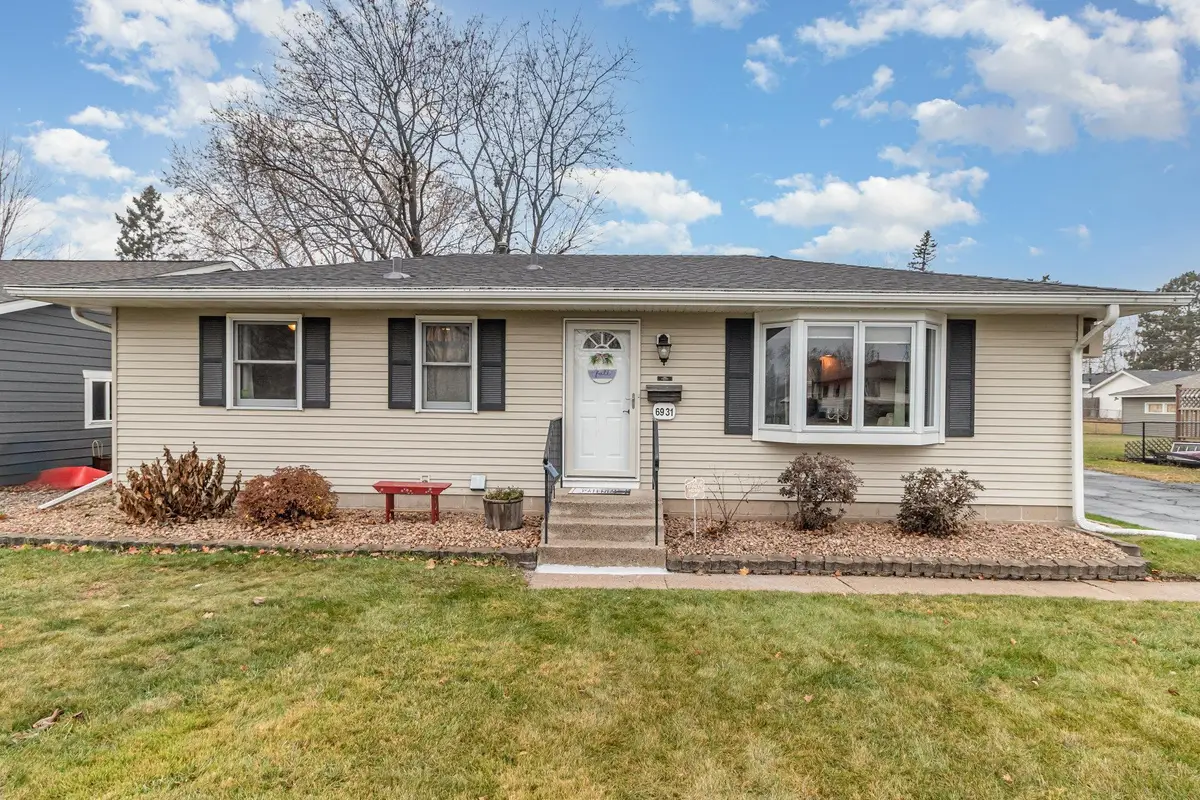 6931 Crosby Avenue, Inver Grove Heights, MN 55076 - Image #1