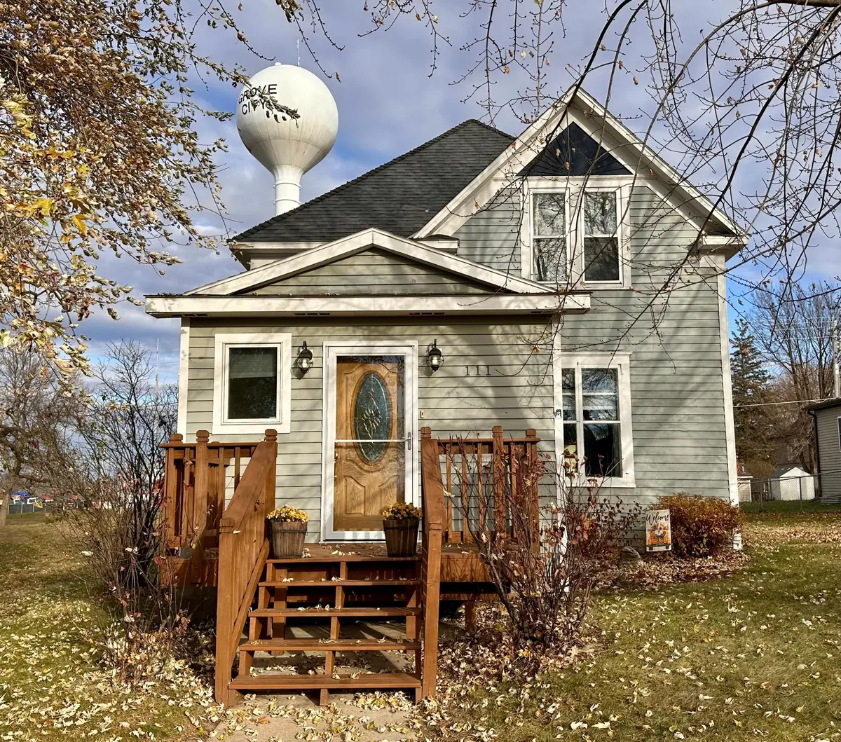 111 4th Street S, Grove City, MN 56243 - Image #1
