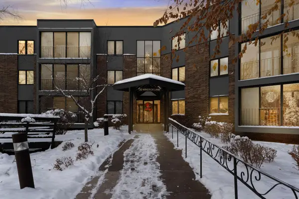 20 Windsor Lane #304A, New Brighton, MN 55112