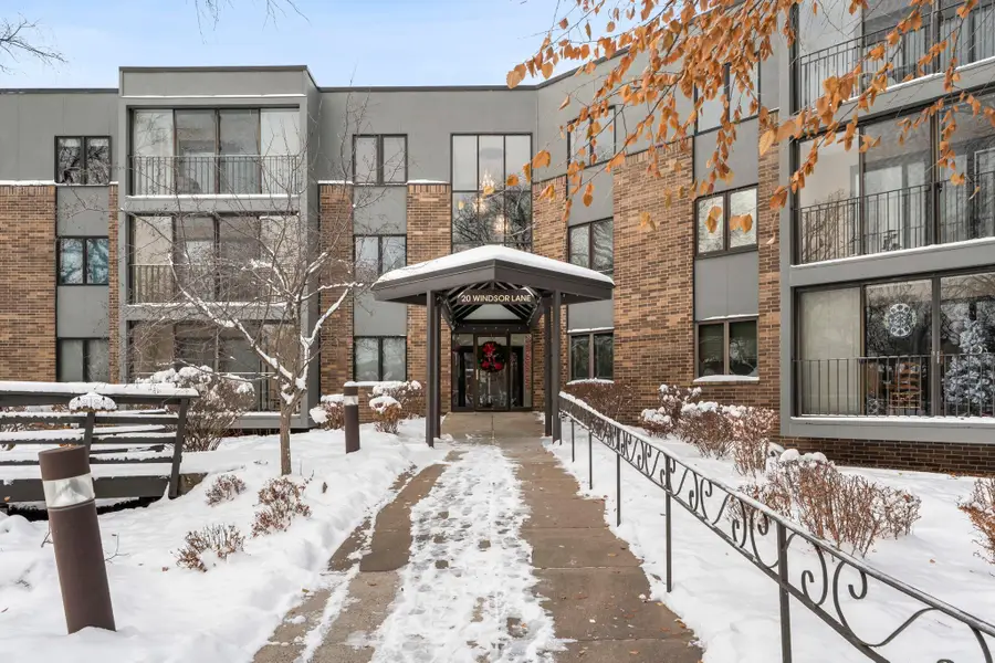 20 Windsor Lane #304A, New Brighton, MN 55112 - Image #2