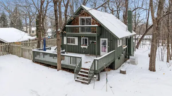 10 Birch Bluff Road, Tonka Bay, MN 55331