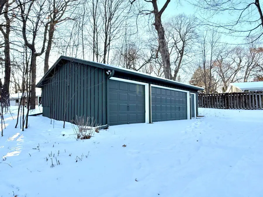 10 Birch Bluff Road, Tonka Bay, MN 55331 - Image #2