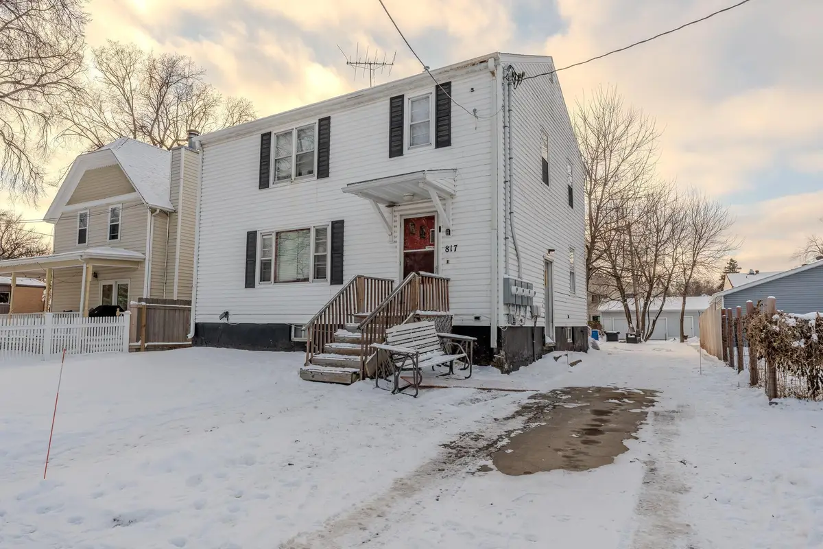 817 9th Street S, Fargo, ND 58103 - Image #1