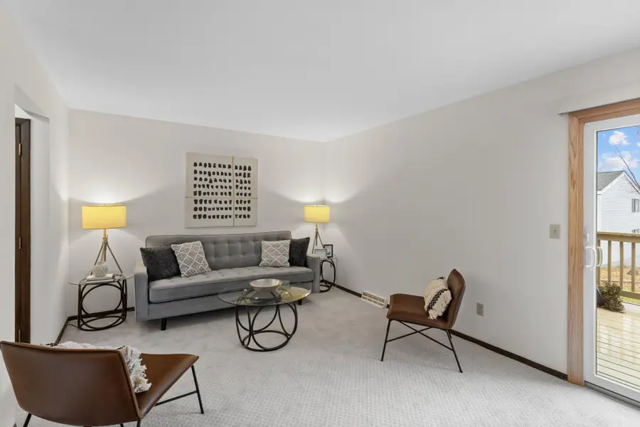 2355 Dorland Place E, Maplewood, MN 55119 - Image #3