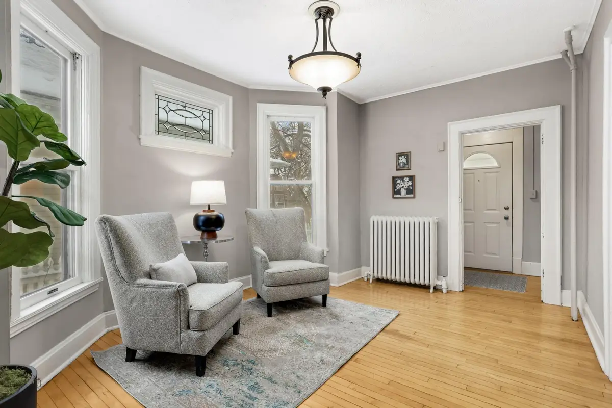 511 W 22nd Street, Minneapolis, MN 55405 - Image #1