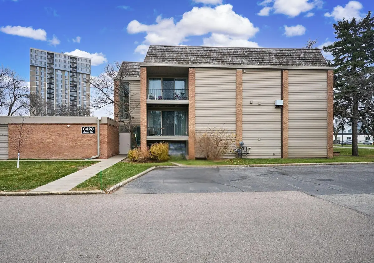 6423 Colony Way #2G, Edina, MN 55435 - Image #1