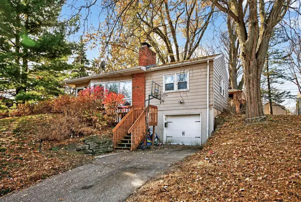 3115 Kyle Avenue N, Golden Valley, MN 55422