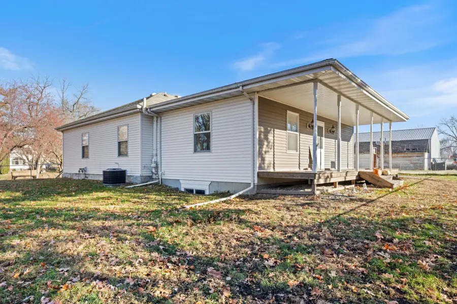 305 N Craig Street, Janesville, MN 56048 - Image #2