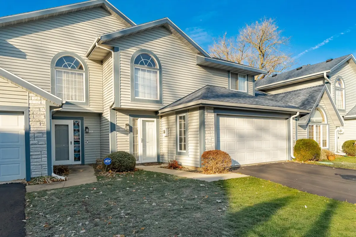 2607 Tuxedo Lane Nw, Rochester, MN 55901 - Image #1