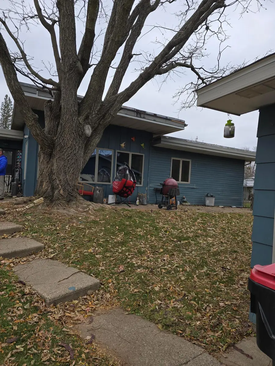 137 Burnside Avenue N, Red Wing, MN 55066 - Image #2