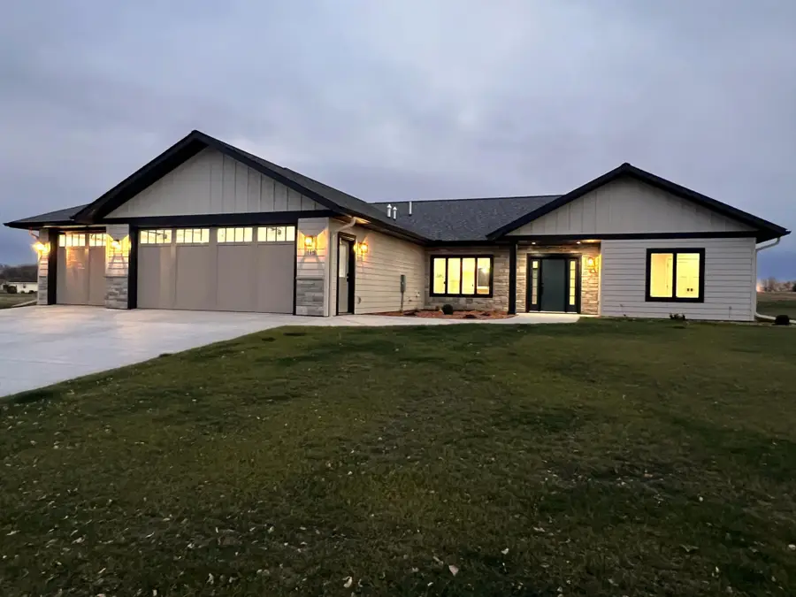 115 Barber Circle, Granite Falls, MN 56241 - Image #2