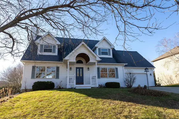 4426 Manchester Lane Nw, Rochester, MN 55901