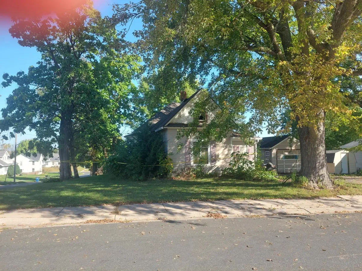 512 Park Avenue, Goodhue, MN 55027 - Image #1