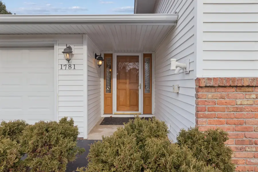 1781 Serpentine Drive, Eagan, MN 55122 - Image #2