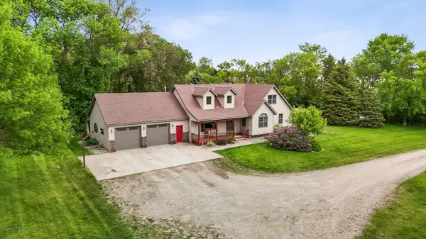 20482 28th Avenue N, Hawley, MN 56549