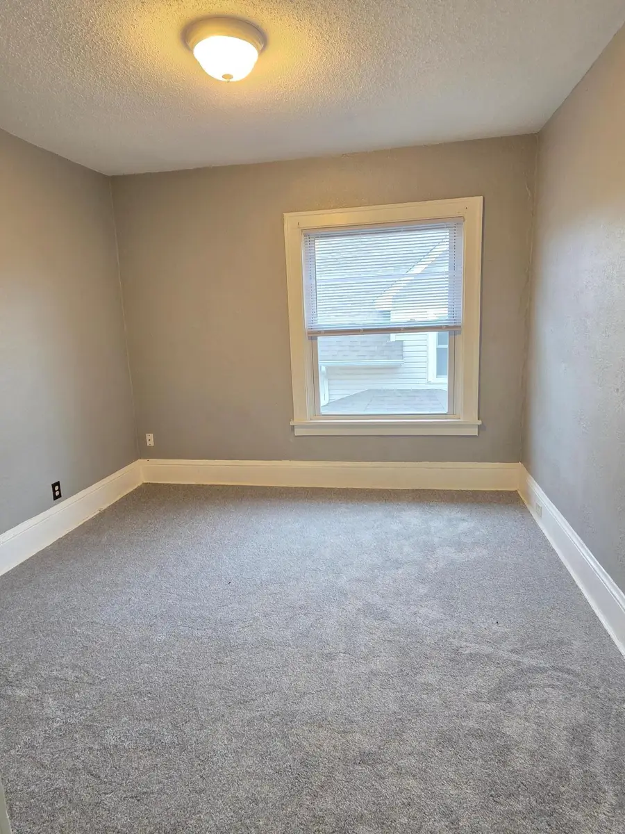 1411 Upton Avenue N, Minneapolis, MN 55411 - Image #3