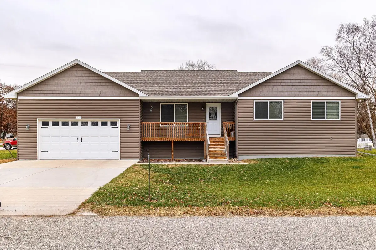 1609 Manor Drive Ne, Alexandria, MN 56308 - Image #1