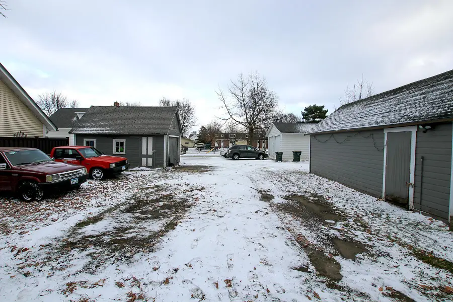315 Hassan Street Se, Hutchinson, MN 55350 - Image #3