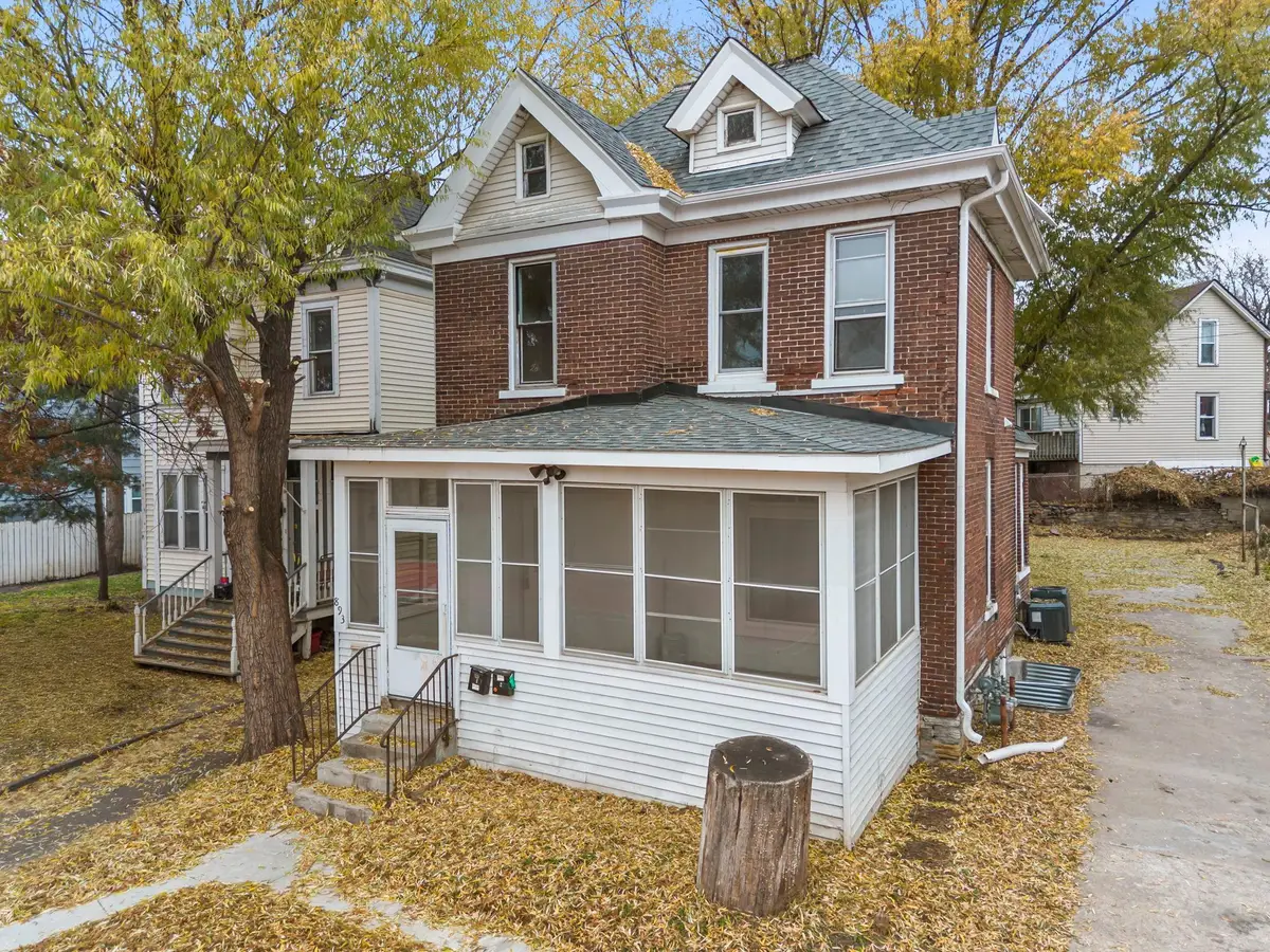 893 Hudson Road, Saint Paul, MN 55106 - Image #1