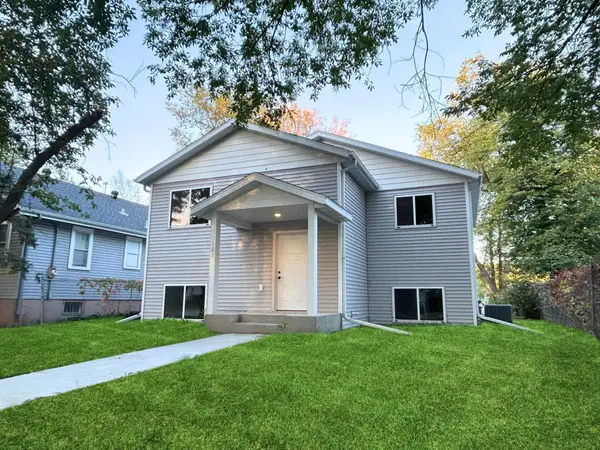 1109 University Drive S, Fargo, ND 58103