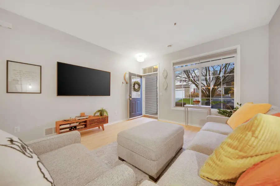 739 Maple Hills Drive #I, Maplewood, MN 55117 - #2