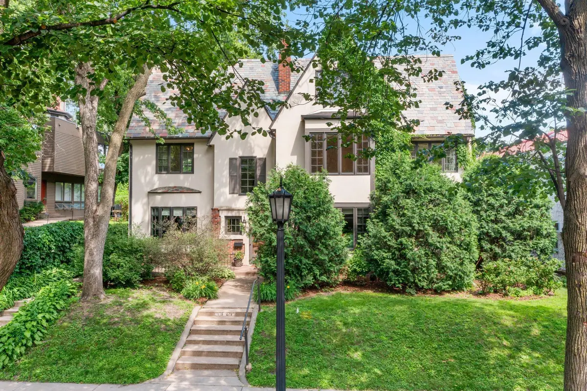 1721 Humboldt Avenue S, Minneapolis, MN 55403 - Image #1