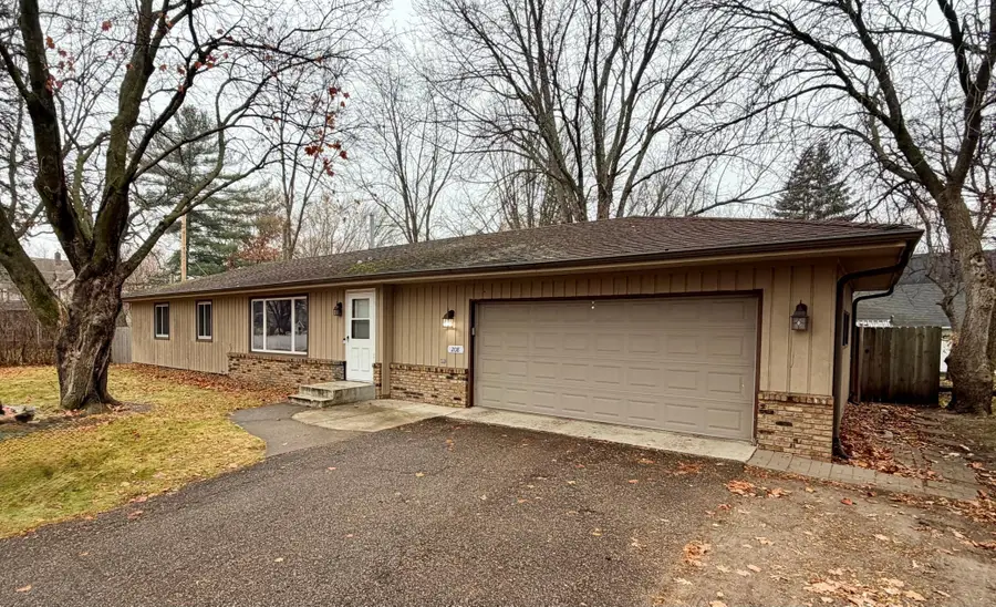 208 3rd Street Nw, Forest Lake, MN 55025 - Image #2