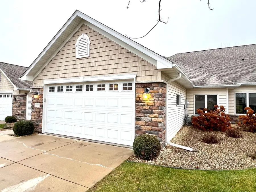 922 Briarwood Drive, Red Wing, MN 55066 - Image #3