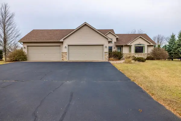 5092 382nd Drive, North Branch, MN 55056