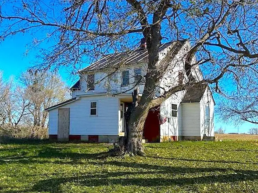 1317 195th Avenue N, Freeland, MN 56220 - Image #2