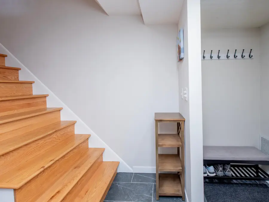 1216 Trailwood S, Hopkins, MN 55343 - #2