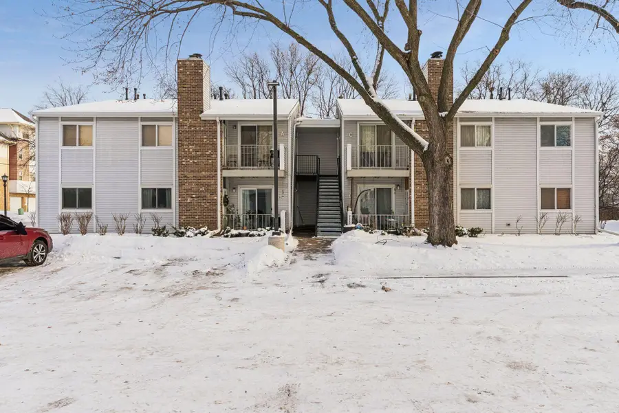 2250 Benson Avenue #H, Saint Paul, MN 55116 - Image #2