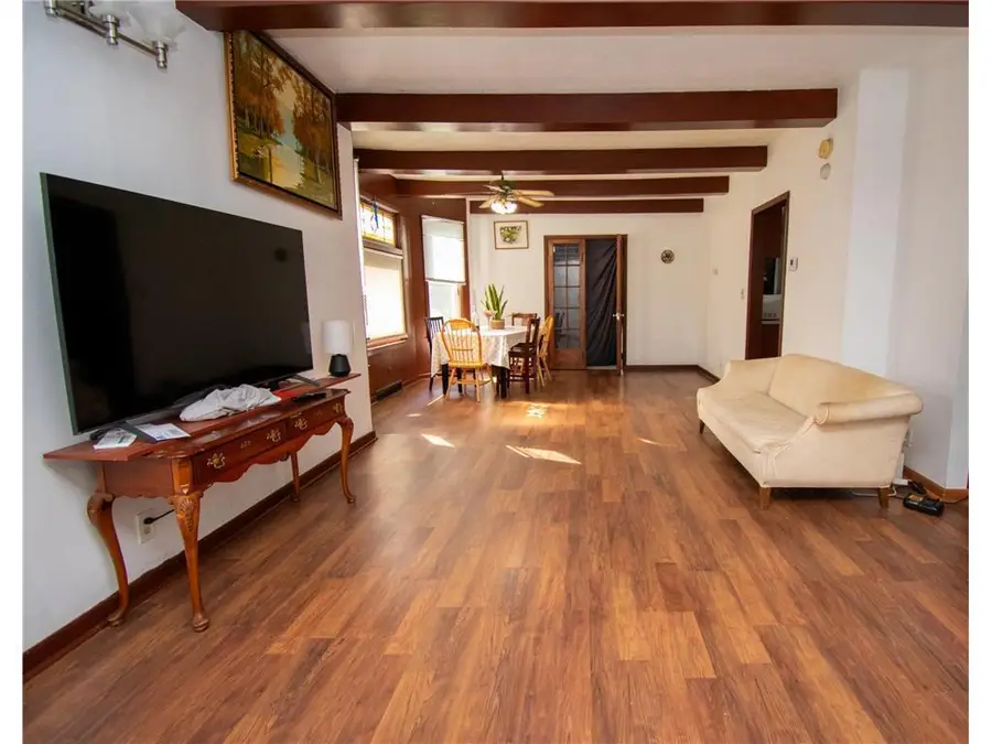 980 3rd Street E, Saint Paul, MN 55106 - Image #2