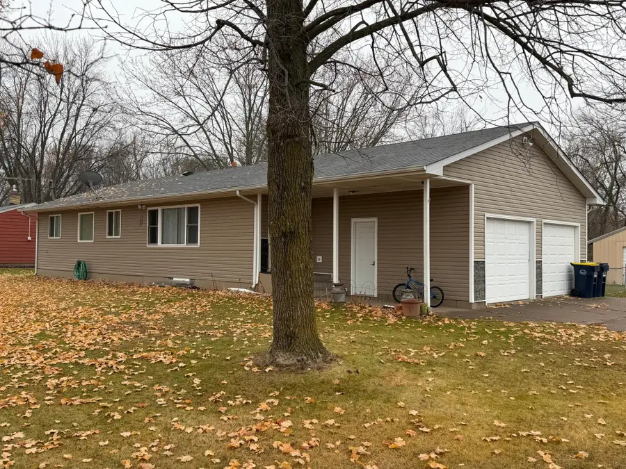 13287 Newlander Avenue, Lindstrom, MN 55045 - Image #2