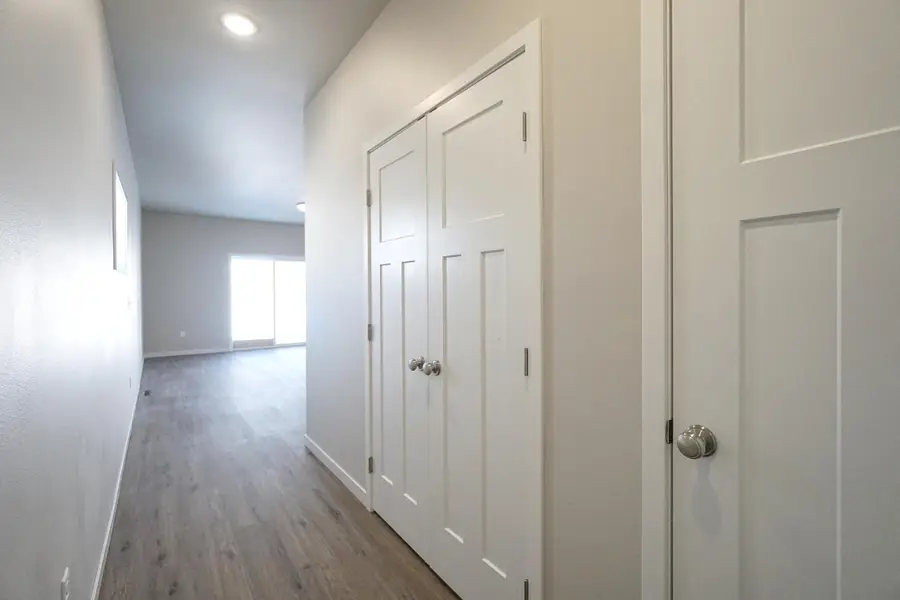 6020 80th Avenue S, Horace, ND 58047 - #2