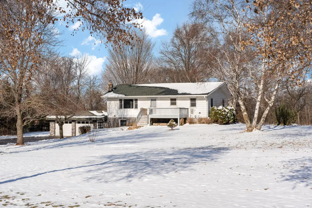806 Glover Road, Troy, WI 54022 - Image #1