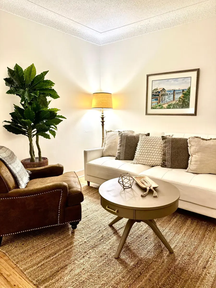 5050 Emerson Avenue N, Minneapolis, MN 55430 - Image #2