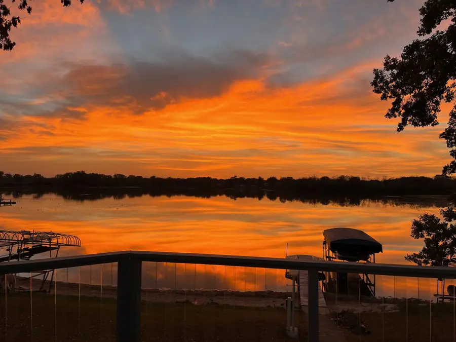 5325 Twin Lake Boulevard E, Brooklyn Center, MN 55429 - Image #2