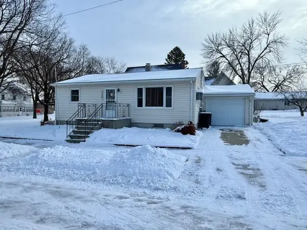 320 W 3rd Street, Morton, MN 56270